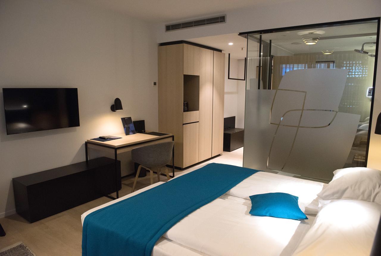Radisson Blu Hotel, Mannheim Ngoại thất bức ảnh